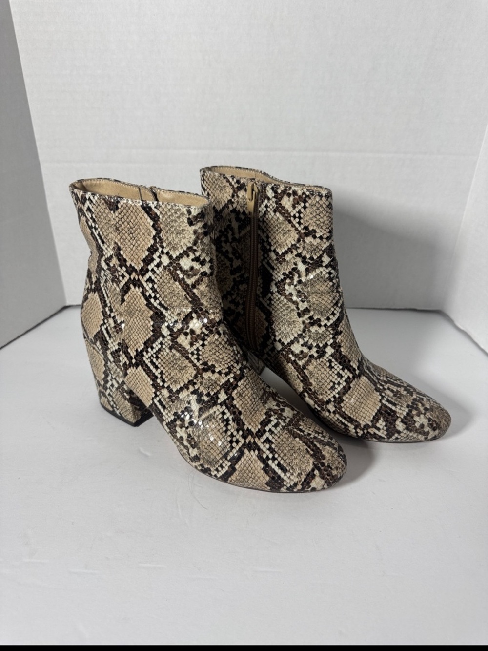 Urban Outfitters Women's Animal Print Boots Size 10 Sexy Summer Party